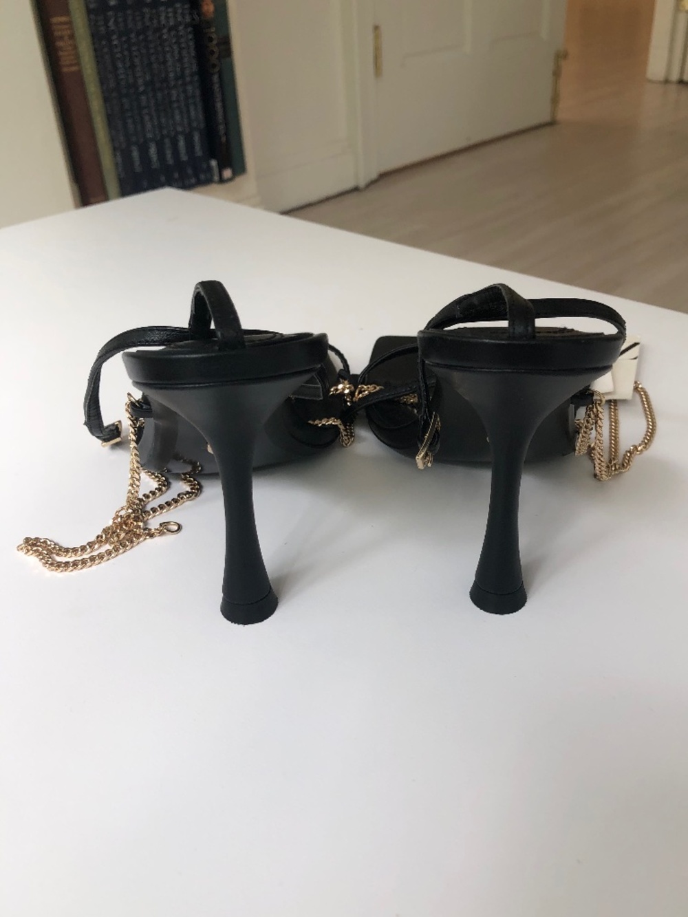Zara Chain Detail Heeled Leather Sandals - Picture 6 of 8